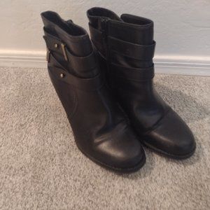 Naturalizer Black Zip-up Ankle Boot 7 M Eur 37